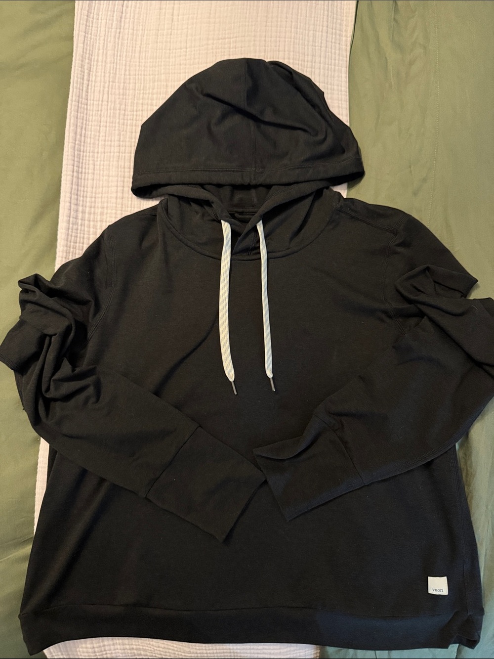Vuori Halo Essential Hoodie - Picture 4 of 4
